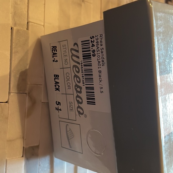 Sandals -SOLD! - Picture 2 of 2